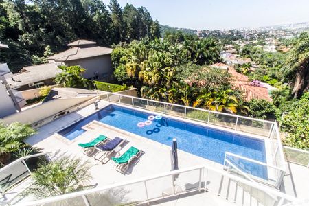 Casa de condomínio à venda com 700m², 4 quartos e 4 vagas Casa de condomínio à venda com 700m², 4 quartos e 4 vagasVista da Sala