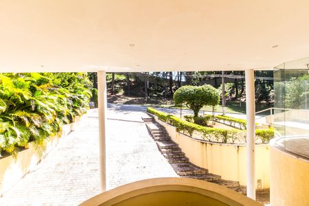 Casa de condomínio à venda com 700m², 4 quartos e 4 vagas Casa de condomínio à venda com 700m², 4 quartos e 4 vagasVista da Suíte