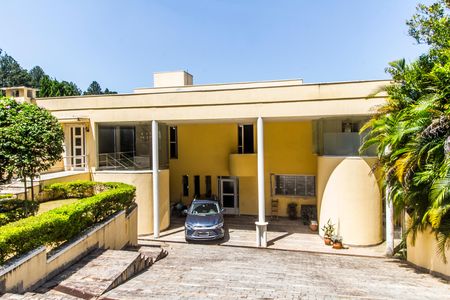 Casa de condomínio à venda com 700m², 4 quartos e 4 vagas Casa de condomínio à venda com 700m², 4 quartos e 4 vagasGaragem