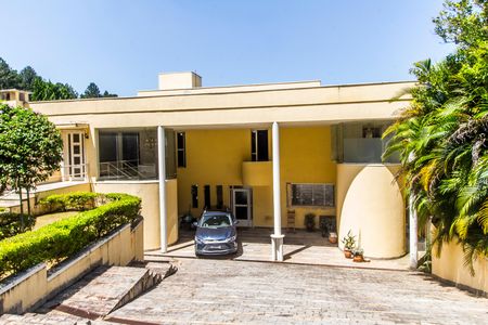 Casa de condomínio à venda com 700m², 4 quartos e 4 vagas Casa de condomínio à venda com 700m², 4 quartos e 4 vagasGaragem
