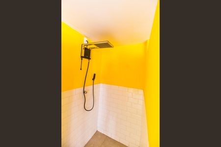 Casa de condomínio à venda com 700m², 4 quartos e 4 vagas Casa de condomínio à venda com 700m², 4 quartos e 4 vagasBanheiro