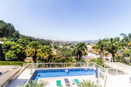Casa de condomínio à venda com 700m², 4 quartos e 4 vagas Casa de condomínio à venda com 700m², 4 quartos e 4 vagasVista da Suíte