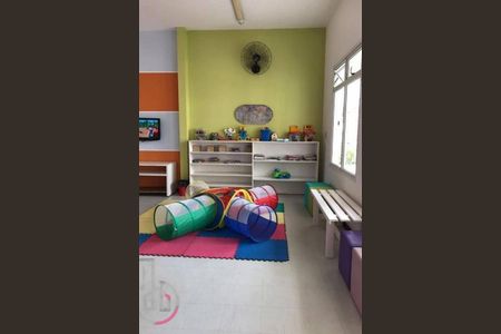 Casa à venda com 185m², 3 quartos e 4 vagas