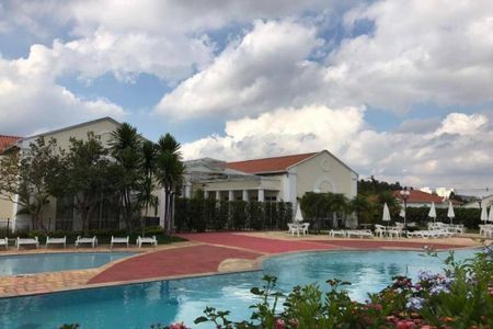 Casa à venda com 185m², 3 quartos e 4 vagas