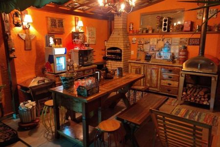 Casa à venda com 185m², 3 quartos e 4 vagas