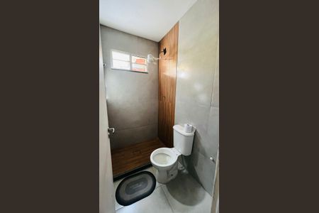 Casa de condomínio para alugar com 48m², 2 quartos e 1 vaga