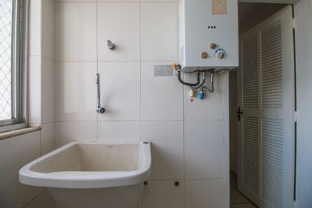 Apartamento à venda com 72m², 3 quartos e 1 vaga Apartamento à venda com 72m², 3 quartos e 1 vagaÁrea de Serviço