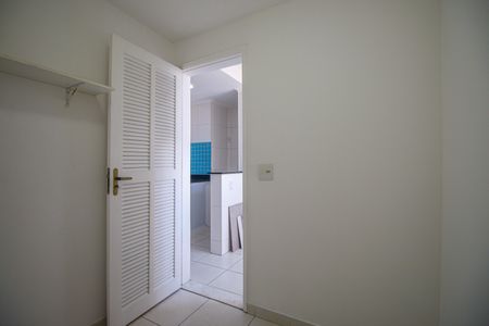 Apartamento à venda com 72m², 3 quartos e 1 vaga Apartamento à venda com 72m², 3 quartos e 1 vagaQuarto de Serviço
