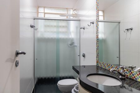 Apartamento para alugar com 140m², 4 quartos e 1 vaga Apartamento para alugar com 140m², 4 quartos e 1 vagaBanheiro da Suíte