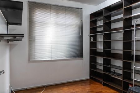 Apartamento para alugar com 140m², 4 quartos e 1 vaga Apartamento para alugar com 140m², 4 quartos e 1 vagaQuarto 3