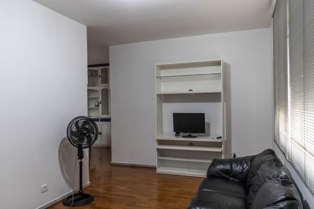 Apartamento para alugar com 140m², 4 quartos e 1 vaga Apartamento para alugar com 140m², 4 quartos e 1 vagaSala