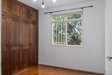 Apartamento para alugar com 140m², 4 quartos e 1 vaga Apartamento para alugar com 140m², 4 quartos e 1 vagaQuarto 1