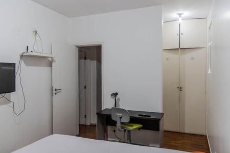 Apartamento para alugar com 140m², 4 quartos e 1 vaga Apartamento para alugar com 140m², 4 quartos e 1 vagaSuíte