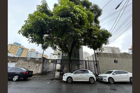 Apartamento para alugar com 50m², 1 quarto e 1 vaga