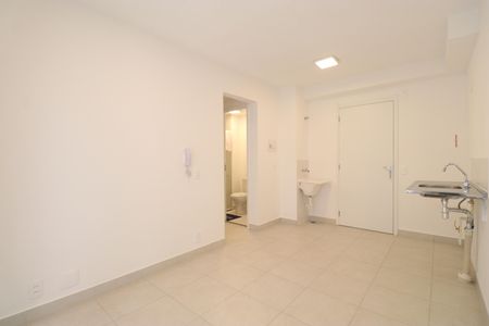 Apartamento para alugar com 33m², 2 quartos e sem vagaSala/Cozinha/área de serviço 