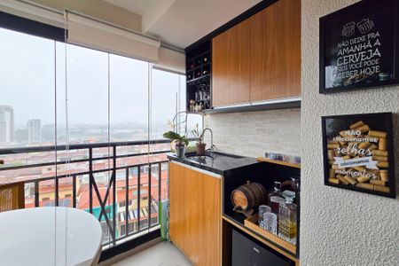 Apartamento à venda com 58m², 2 quartos e 1 vagaSacada