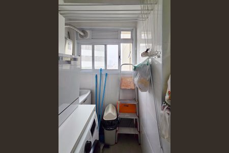 Apartamento à venda com 58m², 2 quartos e 1 vagaÁrea de Serviço