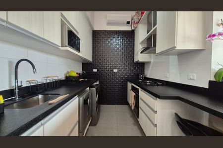 Apartamento à venda com 98m², 2 quartos e 1 vagaCozinha 