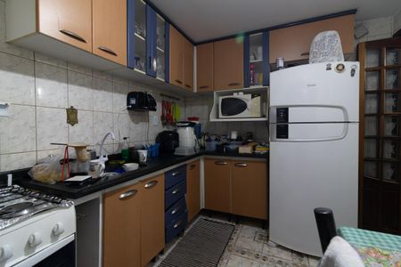 Casa à venda com 90m², 3 quartos e 2 vagasCozinha