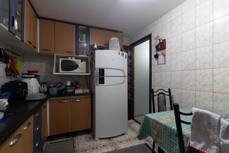 Casa à venda com 90m², 3 quartos e 2 vagasCozinha