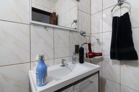 Casa à venda com 90m², 3 quartos e 2 vagasBanheiro da Suíte