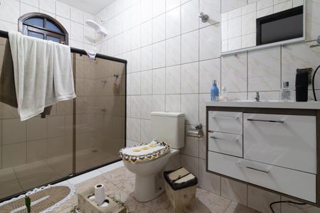 Casa à venda com 90m², 3 quartos e 2 vagasBanheiro da Suíte