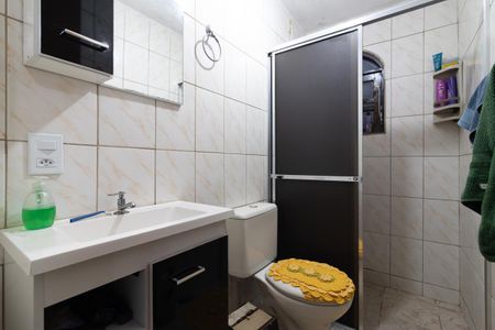 Casa à venda com 90m², 3 quartos e 2 vagasBanheiro