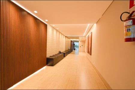 Apartamento para alugar com 63m², 2 quartos e 2 vagas Apartamento para alugar com 63m², 2 quartos e 2 vagasArea comum/ Hall de entrada