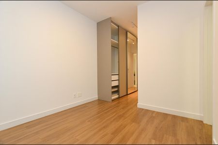 Apartamento para alugar com 63m², 2 quartos e 2 vagas Apartamento para alugar com 63m², 2 quartos e 2 vagasSuite
