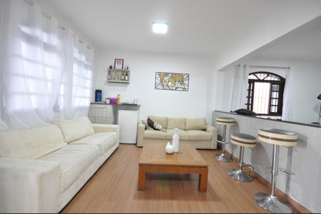 Sala de casa à venda com 4 quartos, 559m² em Vila Nova Mazzei, São Paulo