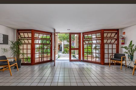 Apartamento à venda com 70m², 2 quartos e 2 vagasÁrea externa