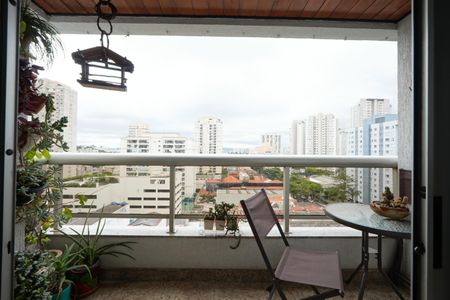 Apartamento à venda com 84m², 3 quartos e 2 vagasVaranda