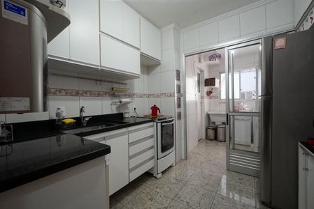 Apartamento à venda com 84m², 3 quartos e 2 vagasCozinha