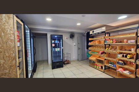 Apartamento à venda com 84m², 3 quartos e 2 vagasMini Mercado