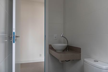 Apartamento à venda com 67m², 2 quartos e 2 vagasBanheiro Social