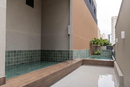 Apartamento à venda com 67m², 2 quartos e 2 vagasÁrea comum - Piscina