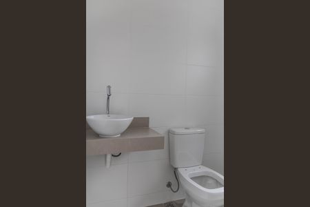 Apartamento à venda com 67m², 2 quartos e 2 vagasBanheiro da Suíte