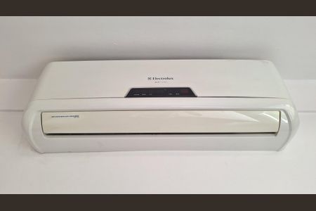 Apartamento para alugar com 74m², 2 quartos e 1 vagaAr condicionado