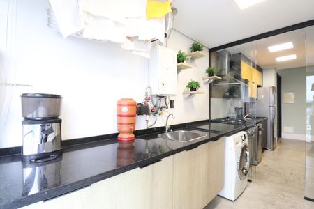 Apartamento para alugar com 74m², 2 quartos e 1 vagaCozinha e Área de Serviço