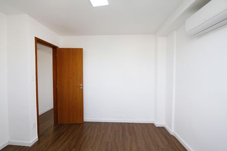 Apartamento para alugar com 104m², 2 quartos e 2 vagasQuarto 2