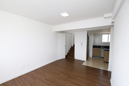 Apartamento para alugar com 104m², 2 quartos e 2 vagasSala