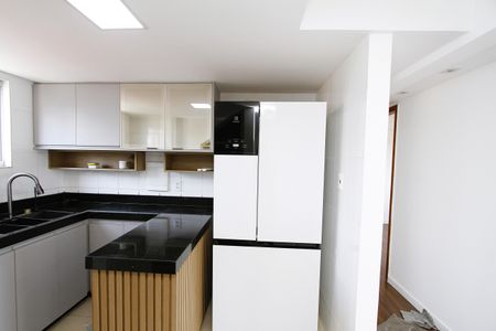 Apartamento para alugar com 104m², 2 quartos e 2 vagasCozinha