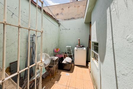 Casa à venda com 118m², 2 quartos e 1 vagaÁrea de Serviço 