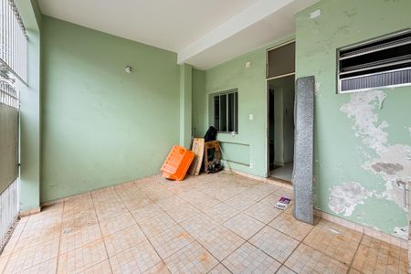 Casa à venda com 118m², 2 quartos e 1 vagaGaragem
