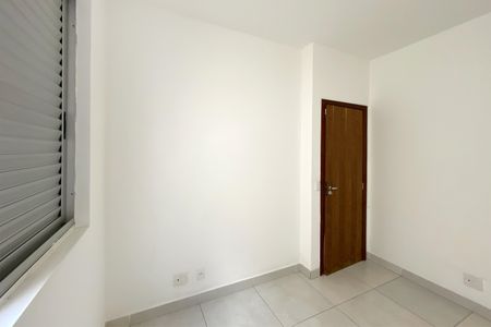 Apartamento para alugar com 94m², 2 quartos e 1 vagaQuarto 2
