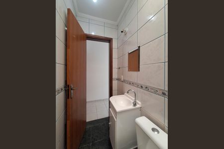 Banheiro de kitnet/studio para alugar com 1 quarto, 24m² em Lauzane Paulista, São Paulo