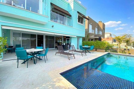 Casa à venda com 480m², 4 quartos e 5 vagas