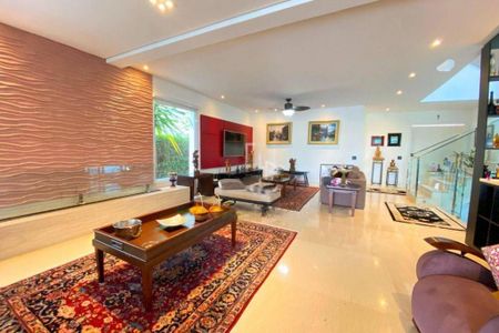 Casa à venda com 480m², 4 quartos e 5 vagas