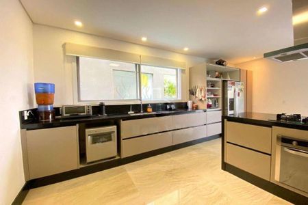 Casa à venda com 480m², 4 quartos e 5 vagas