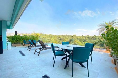 Casa à venda com 480m², 4 quartos e 5 vagas